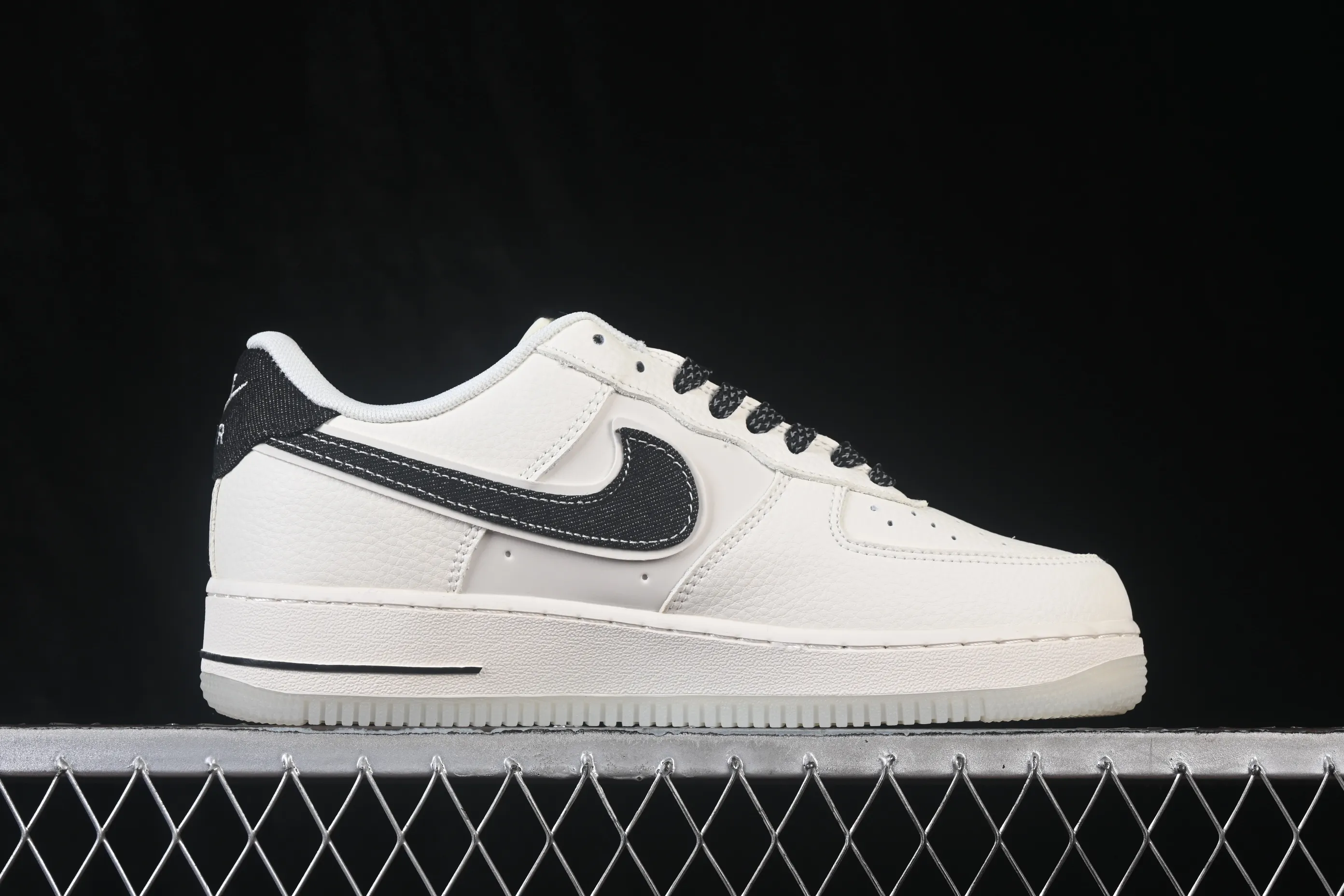 All categories Nk Air Force 1 Air Force series Nk Air Force 1 Low Air Force low-top Nike Air Force 1'07 Low joint model Air Force 1 low-top casual sneakers DN9688-105